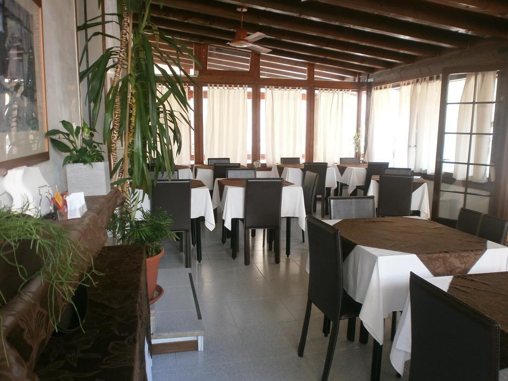 Albergo Al Pescatore Brenzone sul Garda Eksteriør bilde