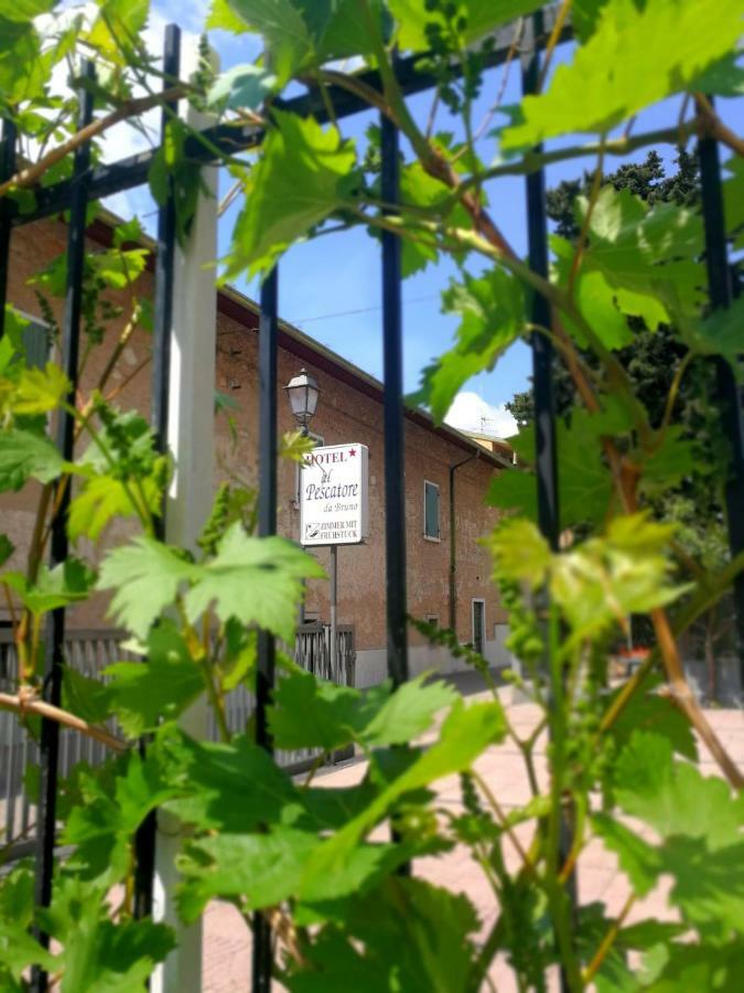 Albergo Al Pescatore Brenzone sul Garda Eksteriør bilde