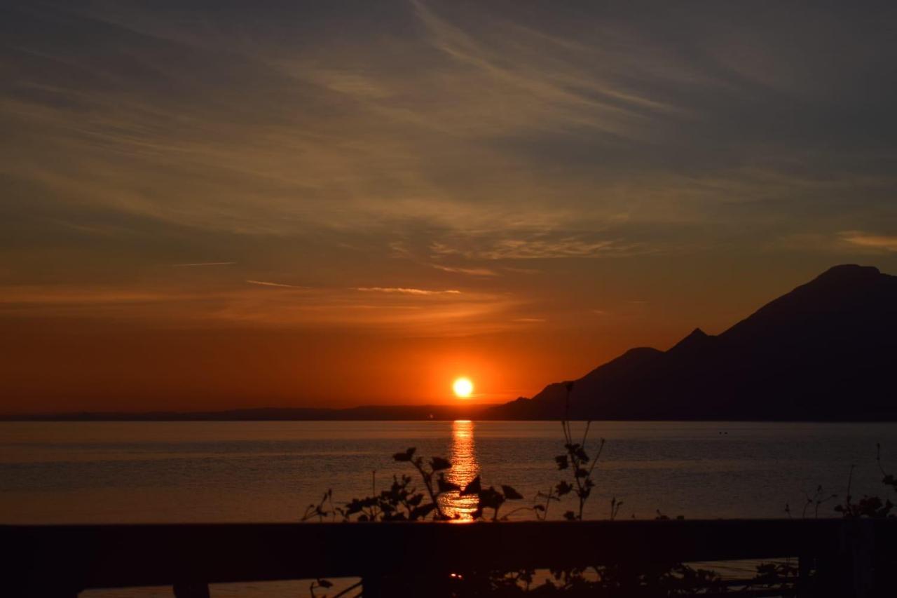 Albergo Al Pescatore Brenzone sul Garda Eksteriør bilde