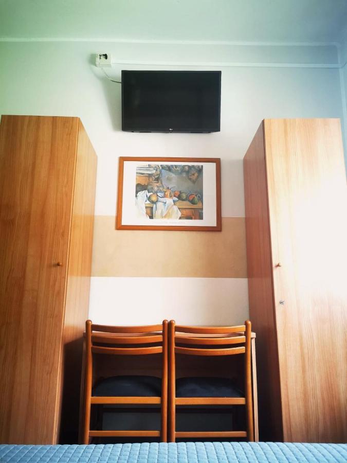 Albergo Al Pescatore Brenzone sul Garda Eksteriør bilde