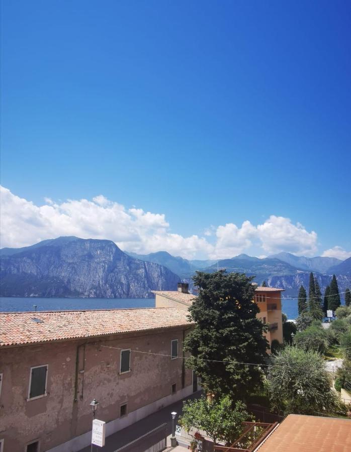 Albergo Al Pescatore Brenzone sul Garda Eksteriør bilde